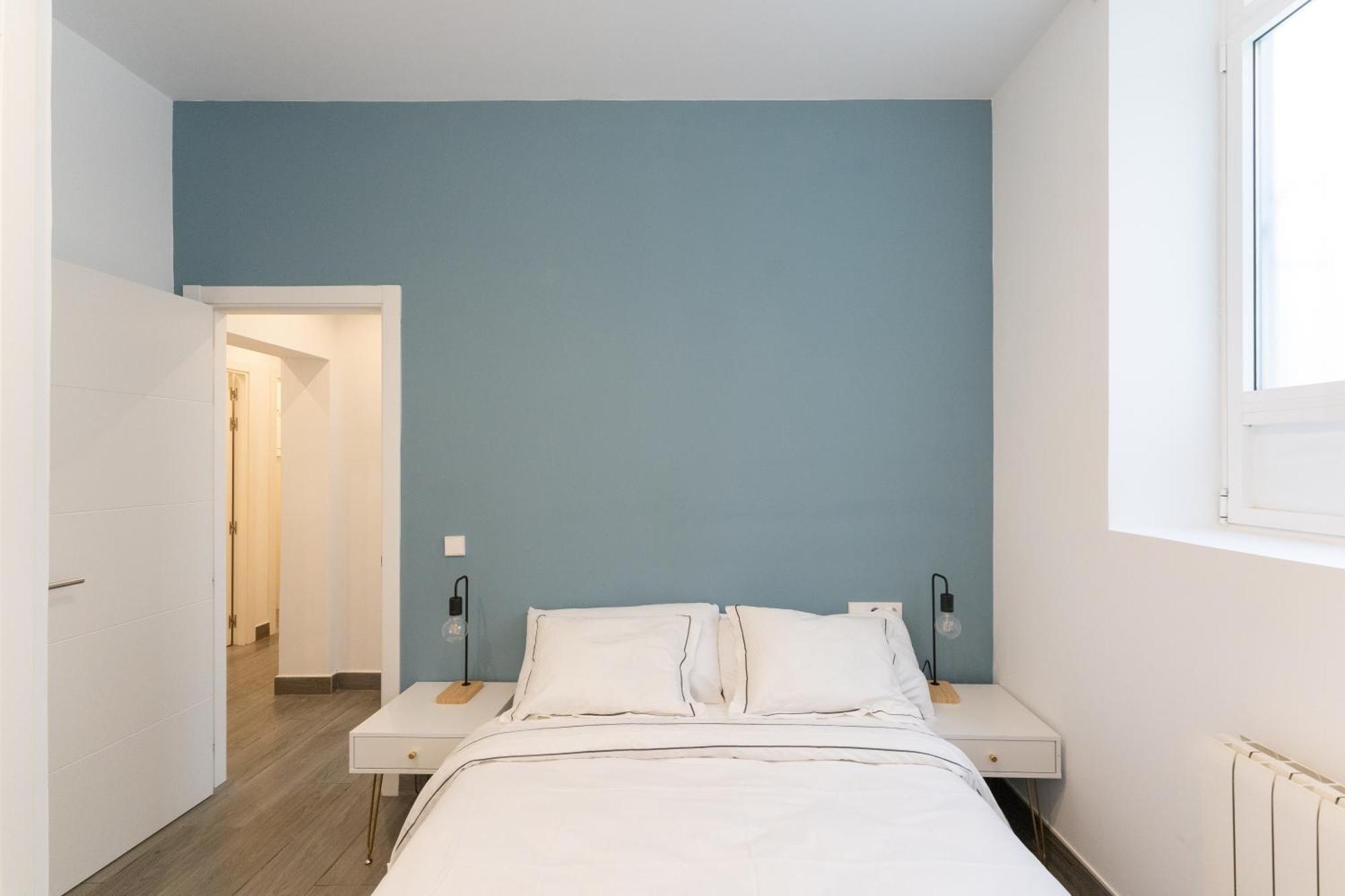 Luxe Apartment In Plaza De Espana Madrid Exterior foto